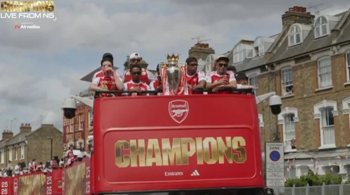 Trích dẫn từ cuộc diễu hành vô địch của Arsenal! Rice: Họ chỉ vào chúng tôi và cười, nhưng bây giờ họ không thể cười được nữa