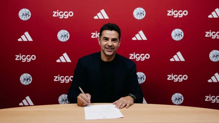 Quan chức Ajax: Michel được bổ nhiệm làm huấn luyện viên đội, ký hợp đồng 2 năm đến 2028