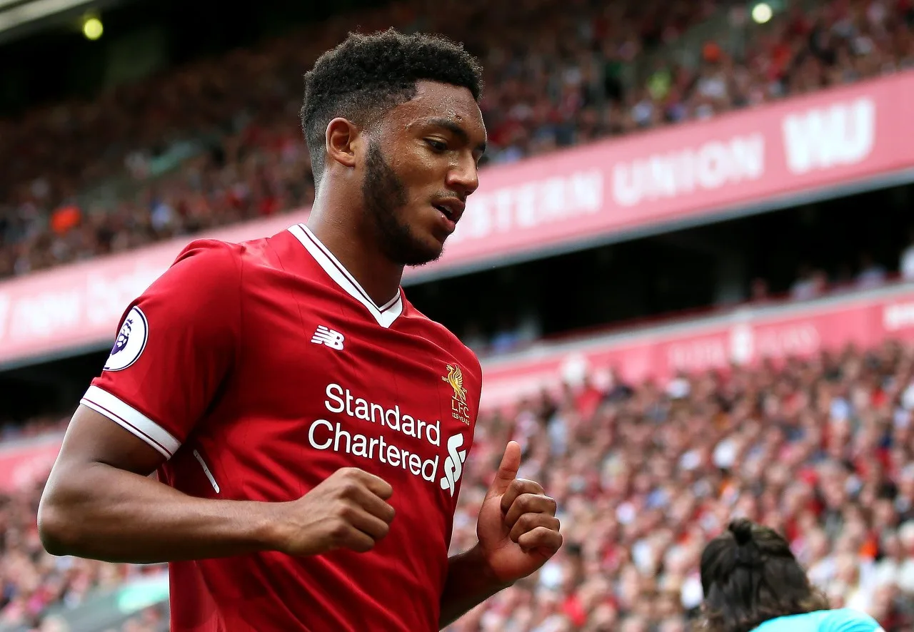Phóng viên: Trong kỳ chuyển nhượng mùa hè, Liverpool cần tăng cường nhiều vị trí trong đó có cánh, và kinh phí cũng không phải là vấn đề.