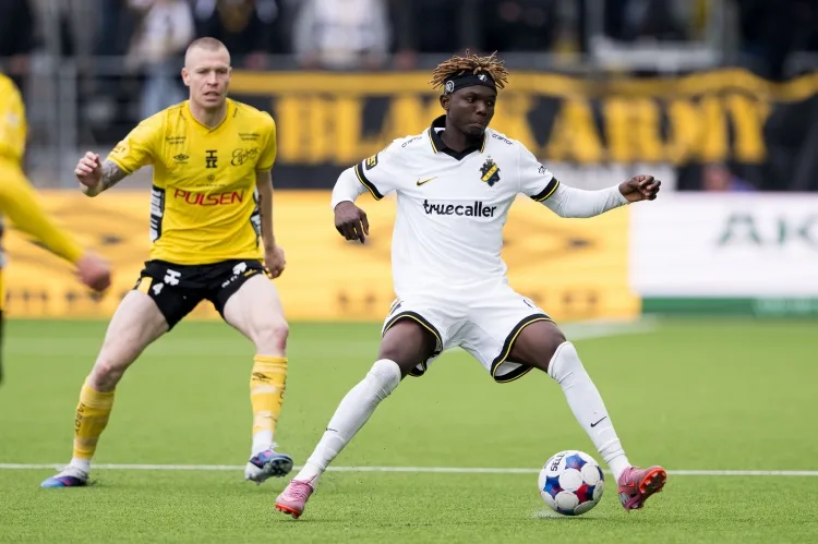 Daily Mail: Newcastle tranh tài năng 18 tuổi Zadok Yohanna với Brighton, AIK Solna đòi 22 triệu bảng