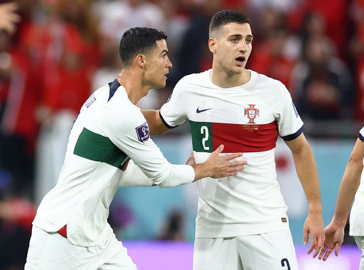Dalot: Không biết đây có phải World Cup cuối cùng của Cristiano Ronaldo hay không, anh ấy xứng đáng vô địch