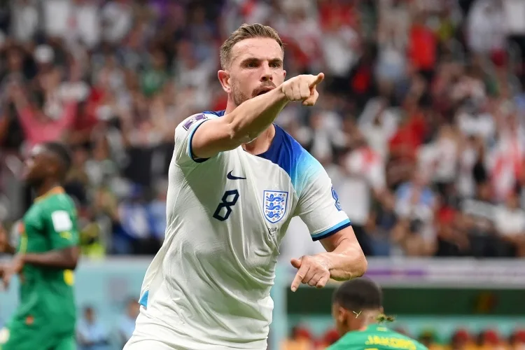 36 sắp được 1 tuổi rồi! Henderson: Tôi sẽ sẵn sàng dù có thể thi đấu hay không và giúp đỡ đồng đội