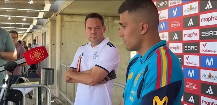 Rodri: Có thỏa thuận với Riquelme không? Tôi sẽ phải đợi đến sau World Cup mới nói về tương lai của mình.