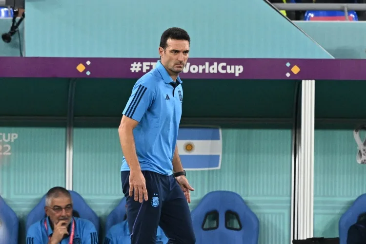 Báo Argentina dự đoán đội hình gặp Honduras: Lautaro đá chính, Messi và Julian Alvarez vắng mặt
