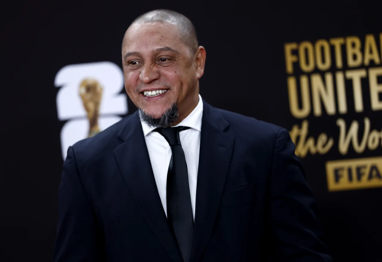 Carlos: Tôi biết nhiều người ở Atletico Madrid và Barcelona nhưng họ không muốn Florentino ở lại.