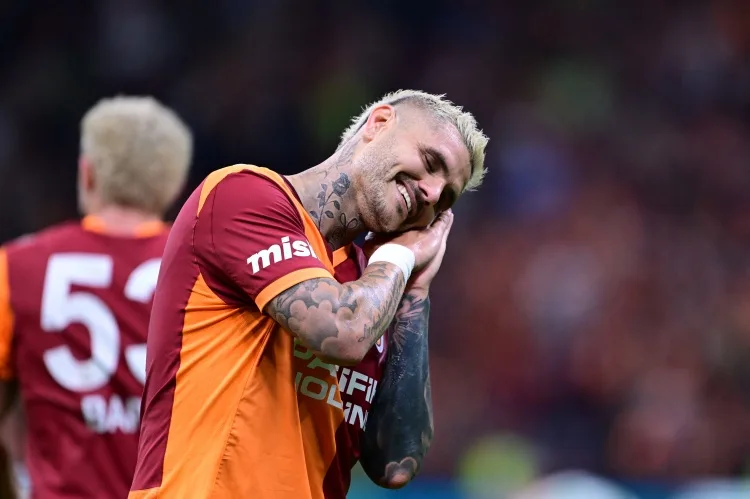 Đi đâu tiếp theo? Phóng viên: Icardi rời Türkiye, trở về Argentina với vali 25