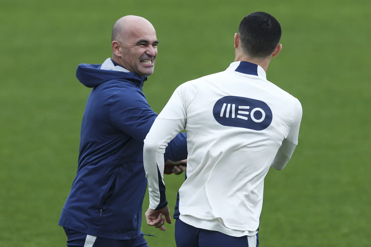 Scaloni cho biết mọi quyết định sẽ được bàn bạc với Messi, HLV Bồ Đào Nha: Chúng tôi làm việc khác biệt