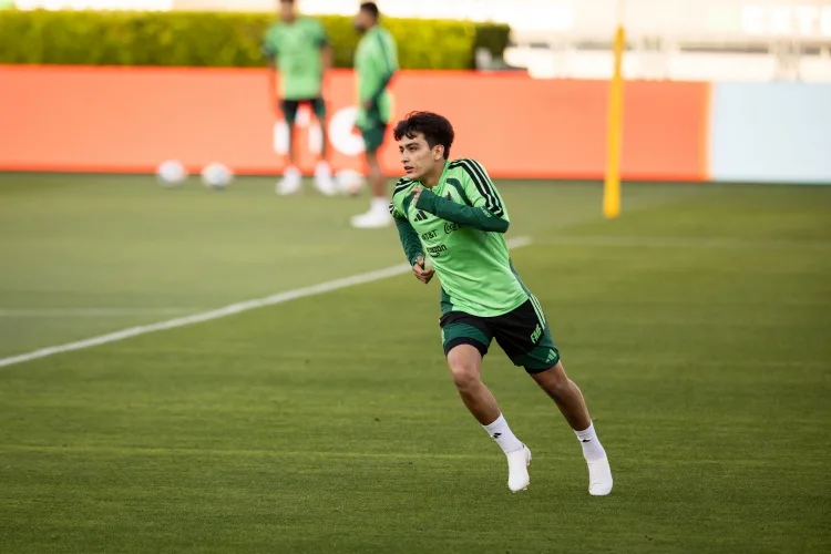 CCTV lấy dữ liệu để xem trận khai mạc World Cup: 16 Nam Phi vào cùng ngày hai năm trước 1-1 Mexico