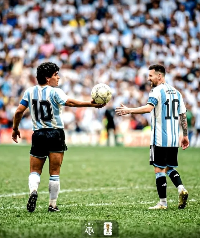 Argentina đăng ảnh Maradona trao bóng cho Messi, nhắc lại sợi dây biểu tượng trước World Cup 2026