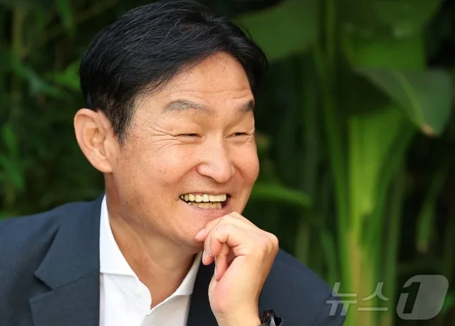 Sự đảo ngược của Cộng hòa Séc! Choi Yong-soo: Hàn Quốc tiến bộ vượt bậc, dường như đã gia nhập hàng ngũ bóng đá tiên tiến