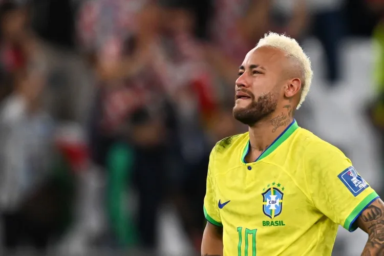 Neymar tiếp tục vắng buổi tập chung, nguy cơ lỡ trận ra quân của Brazil gặp Morocco