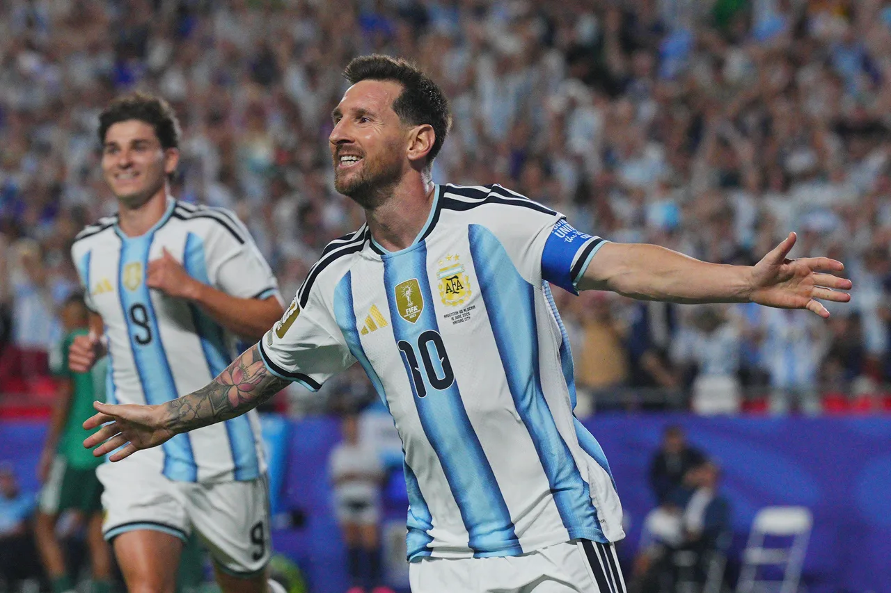 Pochettino: Messi như đến từ hành tinh khác, mọi lời khen đều vẫn chưa đủ