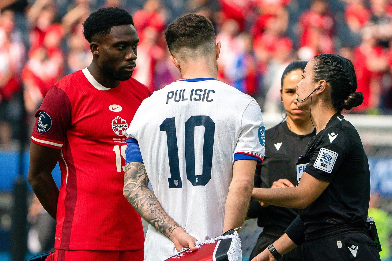 Alphonso Davies đặt mục tiêu vào vòng 16 đội, đánh giá Kane đủ sức đua cầu thủ hay nhất World Cup