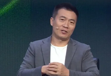 Huang Jianxiang: Phần lớn các cuộc thảo luận về trận hòa của Bồ Đào Nha ở vòng đầu tiên là do Cristiano Ronaldo. Một trận hòa ở vòng đầu tiên chẳng là gì cả.