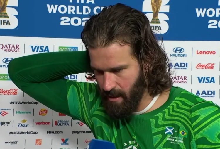 Alisson: Tất cả chúng tôi đều yêu mến Neymar và sự cổ vũ của người hâm mộ phản ánh cảm giác của chúng tôi về sự trở lại của anh ấy