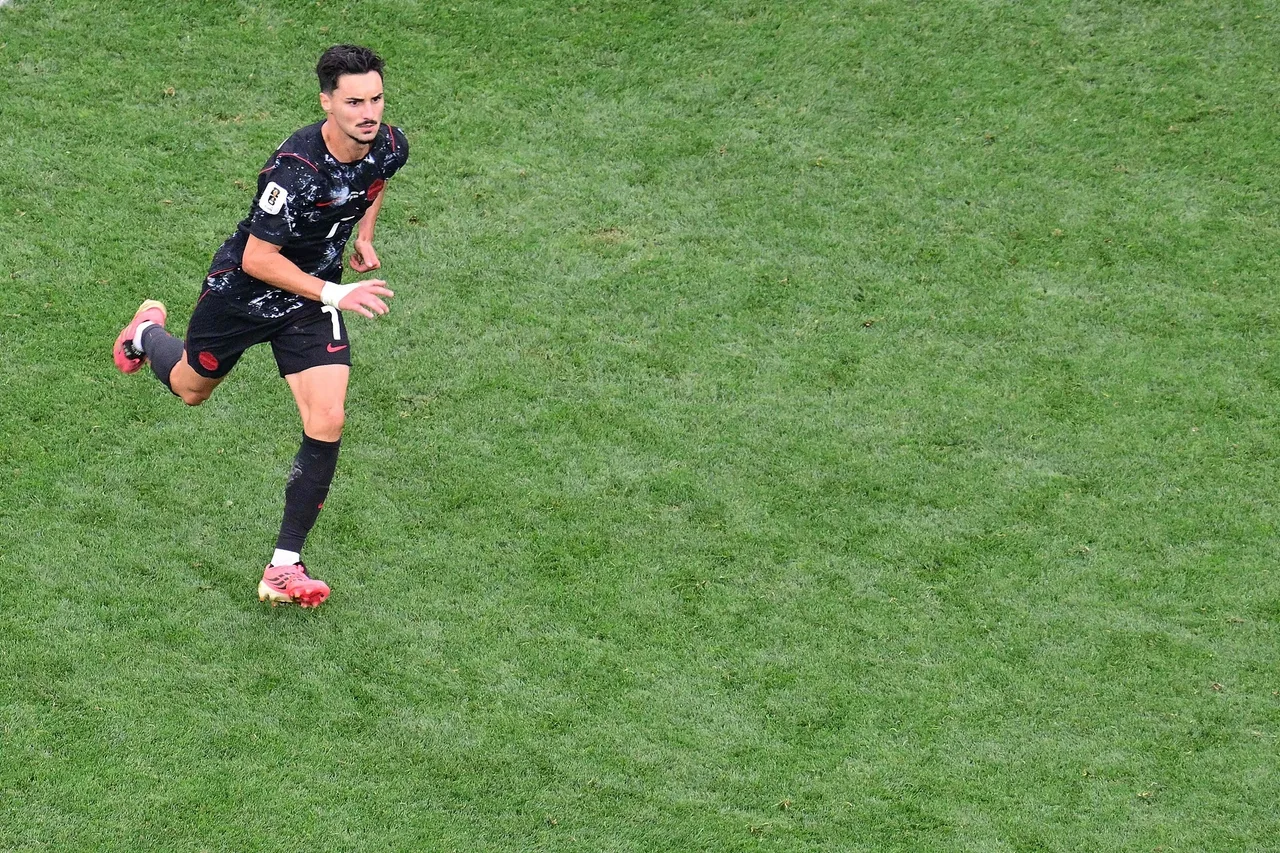 Eustaquio ghi bàn phút 90+2 giúp Canada hạ Nam Phi, Son Heung-min gián tiếp nhận "món nợ" cũ