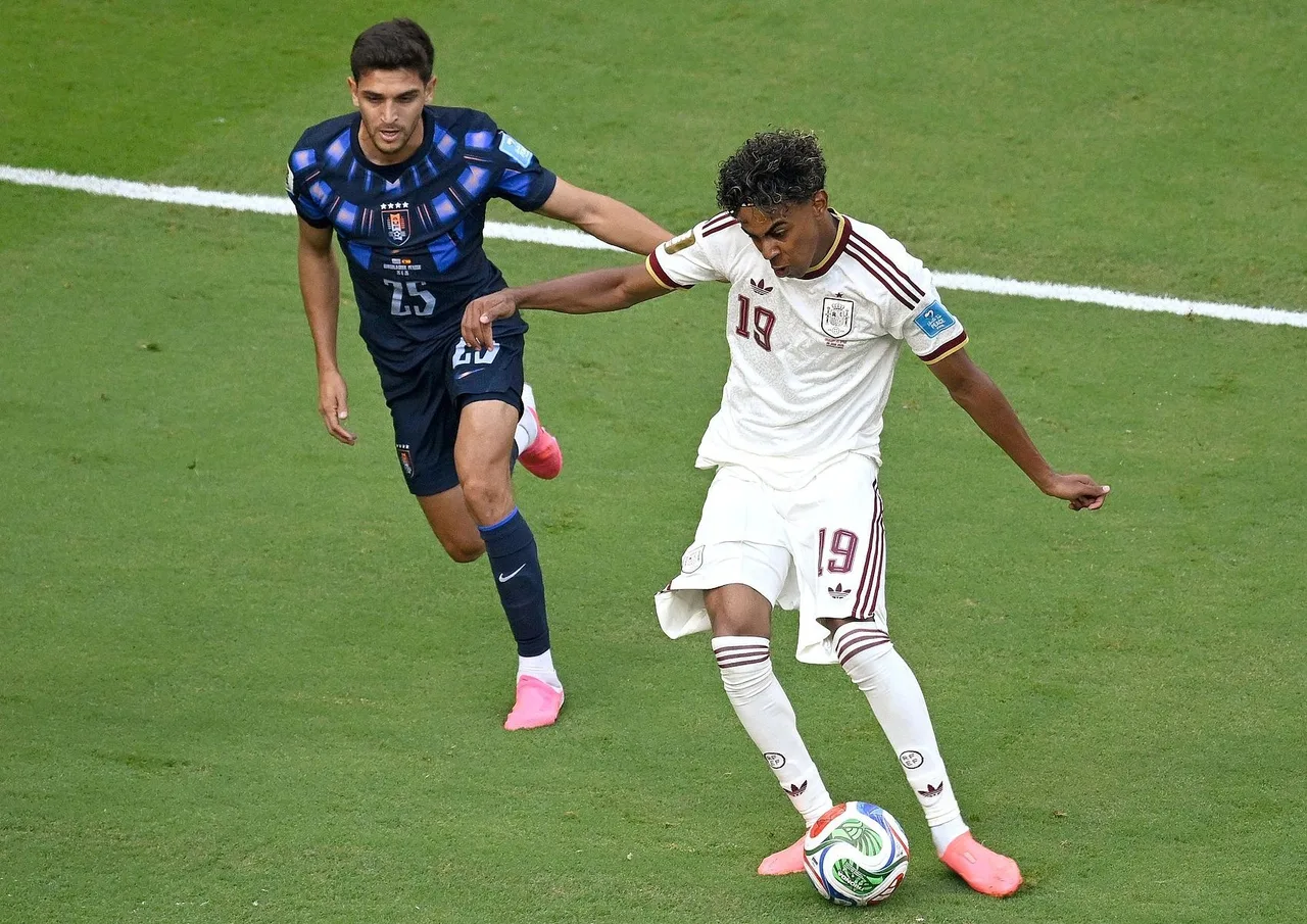 World Sports dự đoán đội hình xuất phát của Tây Ban Nha: Yamal dẫn đầu hàng công, Polo dự kiến ​​trở lại đội hình xuất phát
