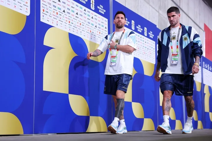 De Paul: Messi là cầu thủ hay nhất lịch sử, nhiệm vụ của Argentina là giúp anh chơi thứ bóng đá giỏi nhất