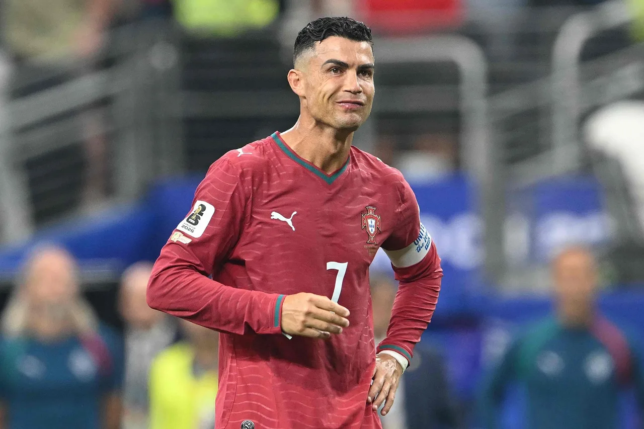 Dừng 16 mạnh mẽ! Thơ dành cho truyền thông Bồ Đào Nha: Cristiano Ronaldo, bao nhiêu giọt nước mắt của anh là nước mắt Bồ Đào Nha?