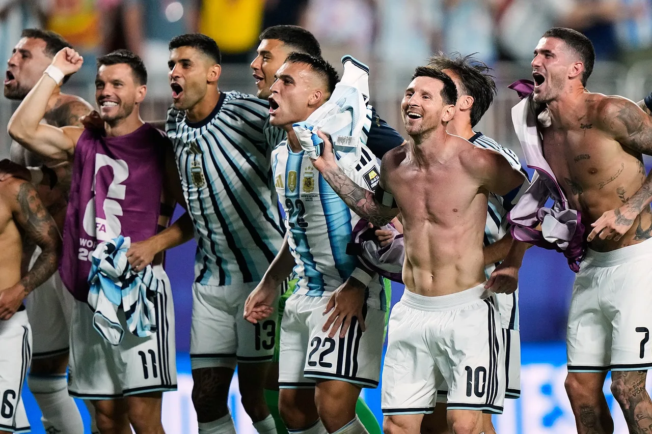 TA: Lần cuối cùng Anh và Argentina thi đấu với nhau là 21 nhiều năm trước. Chỉ riêng Messi cũng đủ khiến tuyển Anh lo lắng.