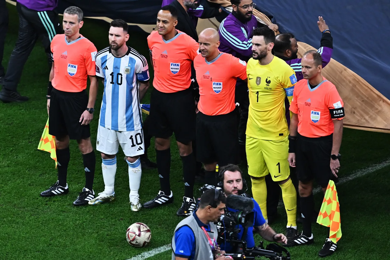 Trọng tài Elfath bắt chính Anh vs Argentina: Messi toàn thắng 4 trận gần nhất khi được ông cầm còi