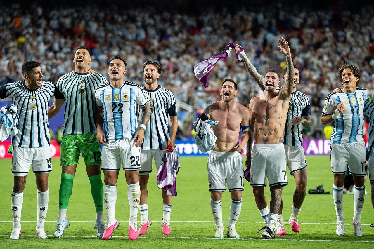Bình luận trước bán kết World Cup: Argentina bị bắt bài, tuyển Anh chờ khác biệt từ Kane và Bellingham