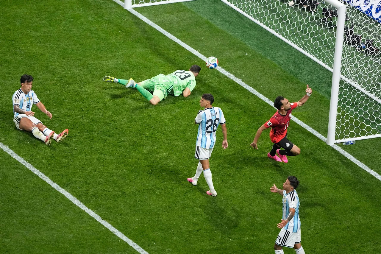 Shearer lo ngại VAR và trọng tài trước đại chiến Anh vs Argentina, nhưng vẫn tin Tam sư thắng 3-2