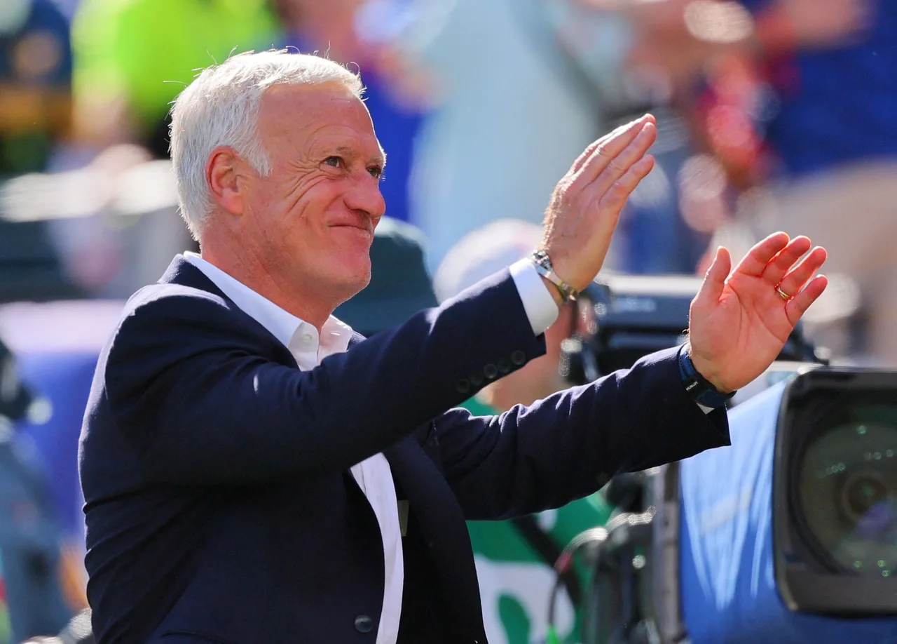 Deschamps chạm mốc 26 trận World Cup, vượt huyền thoại Schoen để lập kỷ lục mới