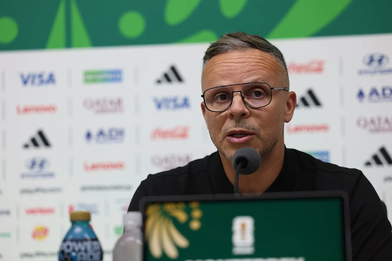Morocco giữ HLV Walid Regragui sau hành trình vào tứ kết World Cup 2026