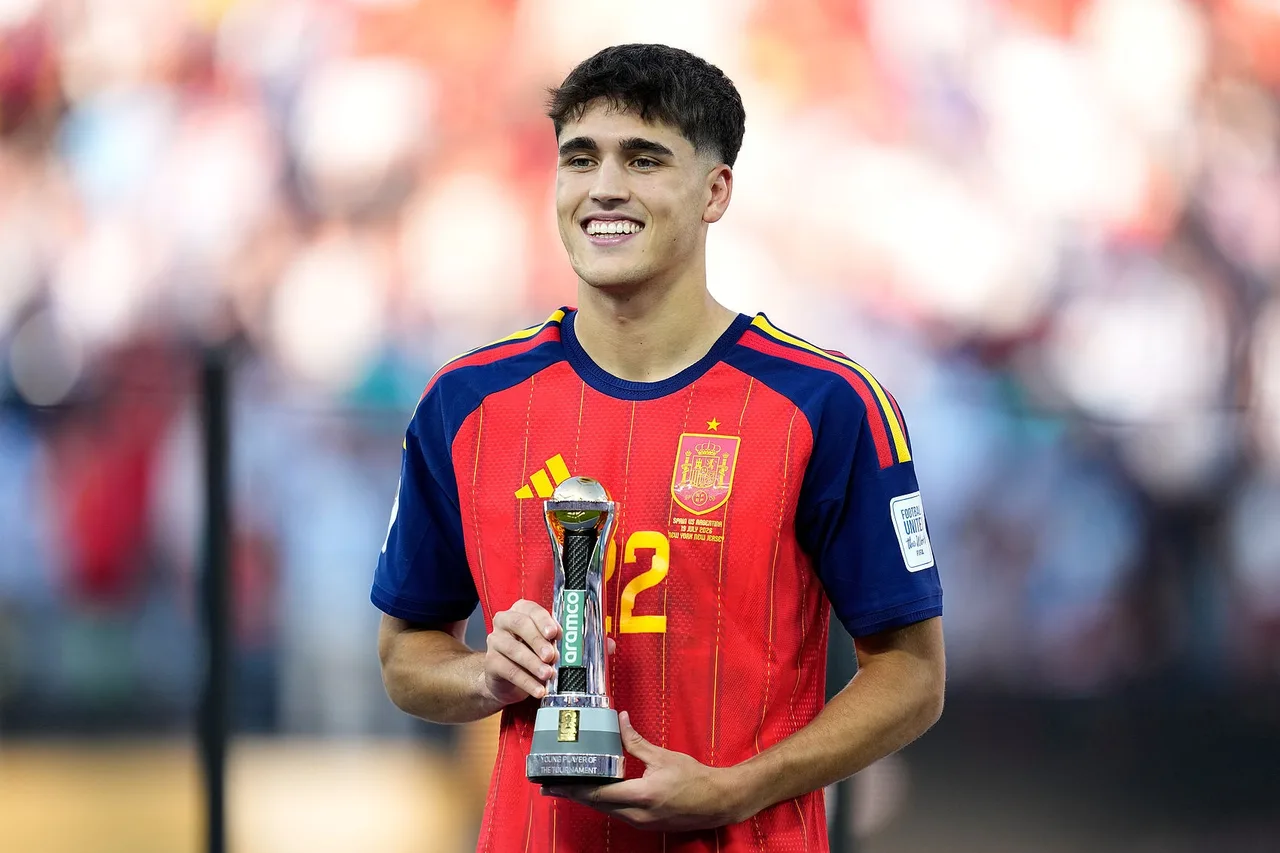 Pau Cubarsi đoạt giải Cầu thủ trẻ hay nhất World Cup 2026 ở tuổi 19