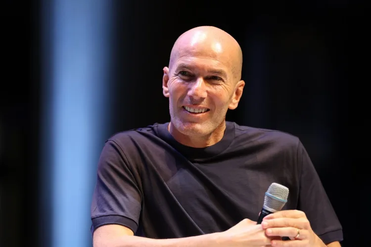 Zidane được chờ đợi bắt đầu công việc cùng tuyển Pháp từ ngày 1/9