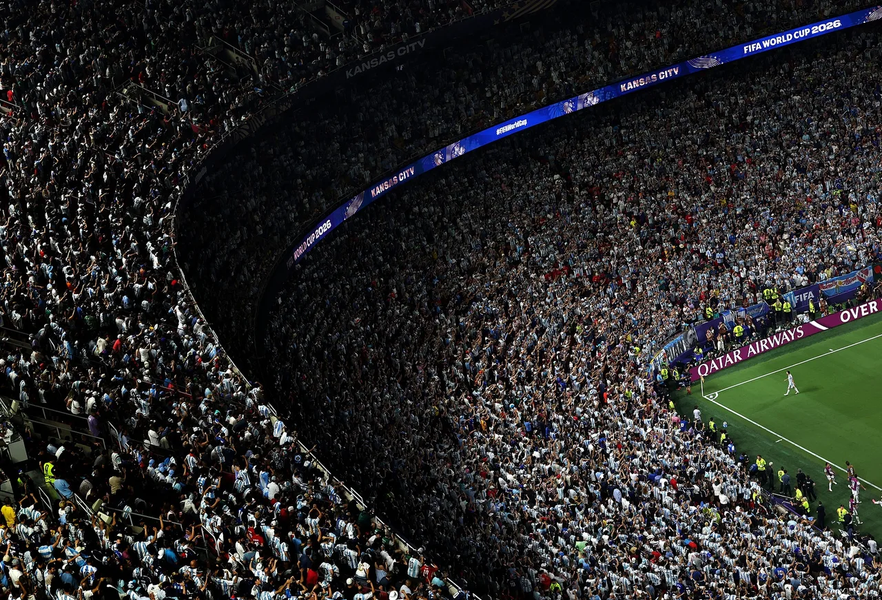 Tài liệu bảo mật bị lộ! The Sun: Có kẻ dọa đánh bom Messi ở World Cup, Ronaldo cũng nhận lời đe dọa an ninh