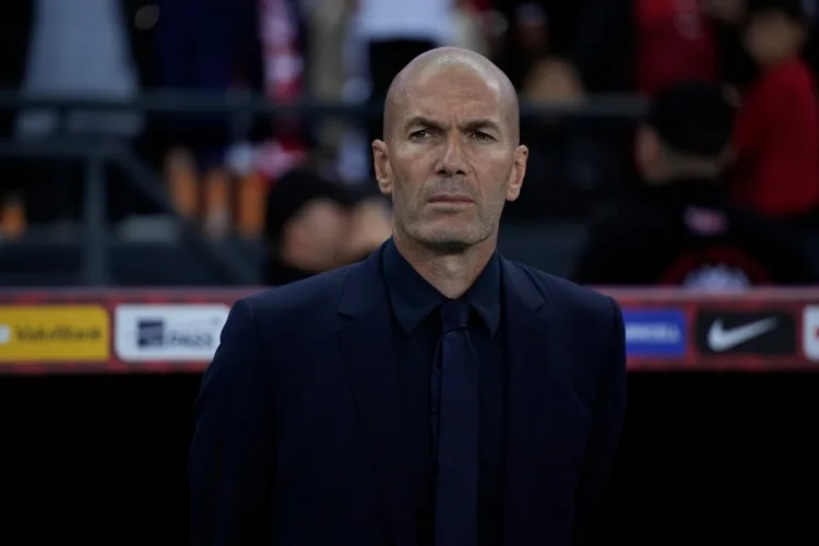 Zidane không muốn mạo hiểm với chấn thương của Mbappe